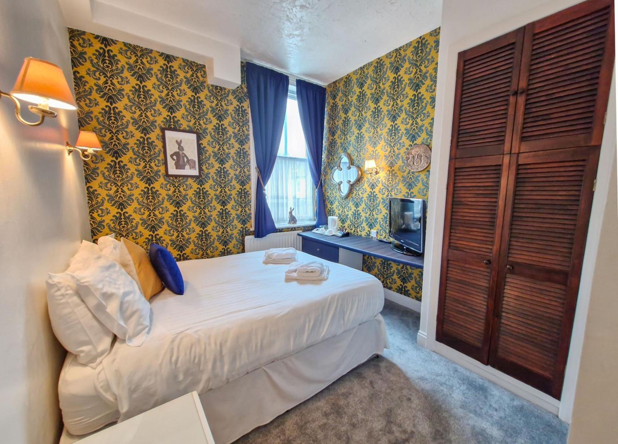 Wharton Arms Hotel Skelton  Bagian luar foto